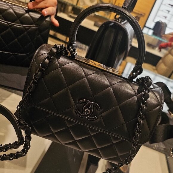 Chanel Trendy CC Small So Black Lambskin - Picture 3 of 5